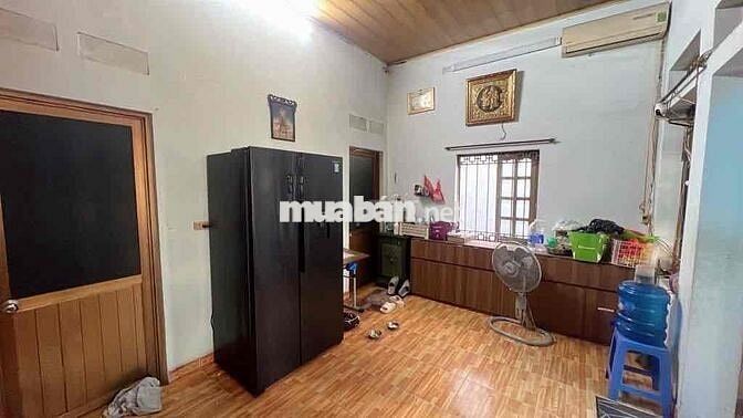 bán nhà triều khúc. diện tích . 50 m2 : Giá 10.5 . tỷ