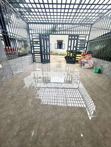 Nhà gác lửng Phú Hoà, xây dựng chắc chắn, DT: 5x20, thổ cư 60, có 3PN