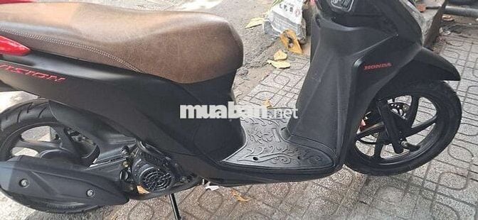 Vision cuối 2018 chính chủ