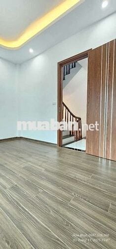 NHÀ 40M² 4 TẦNG 5 NGỦ SÁT VIN ĐAN PHƯỢNG