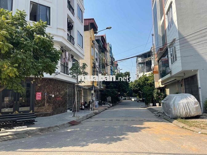 PHÂN LÔ - VỈA HÈ - Ô TÔ TRÁNH khu TĐC Tu Hoàng, 40m2x7tầng, 16 tỷ