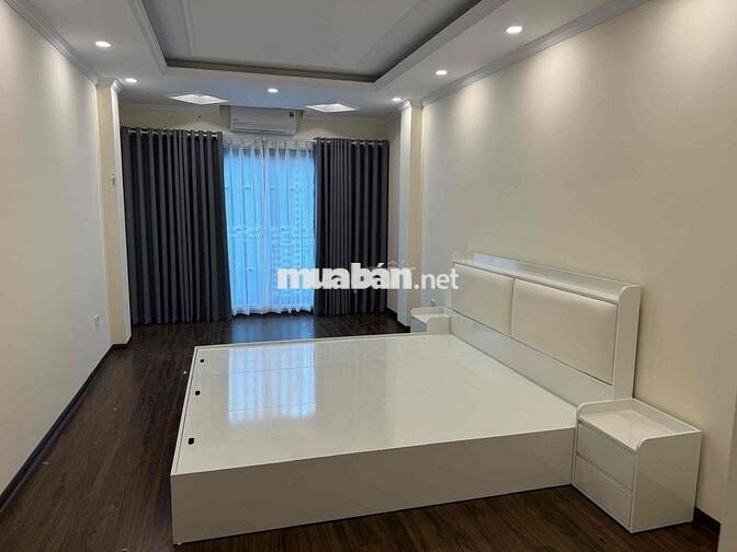 PHÂN LÔ - VỈA HÈ - Ô TÔ TRÁNH khu TĐC Tu Hoàng, 40m2x7tầng, 16 tỷ