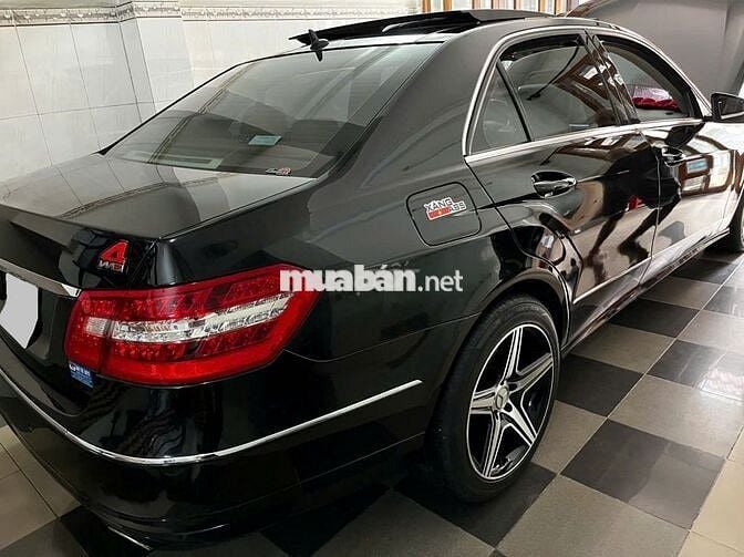 Mercedes-Benz E300 2010 Đen 91.000 km