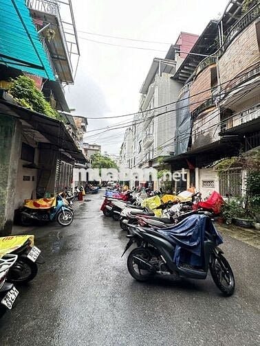 Nhà Tập Thể Đẳng Cấp Siêu Vip Pro số 1 VN Phố Dốc Thọ Lão