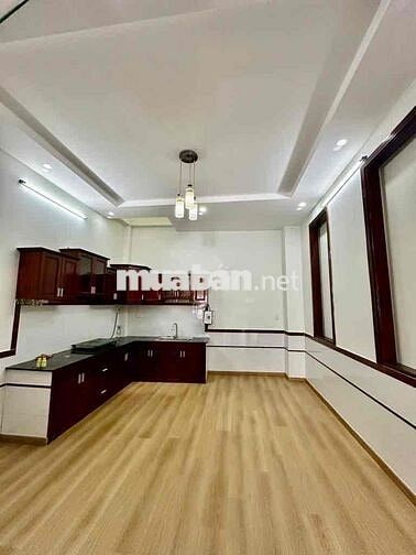 Bán nhà 3 tầng gần Phạm Văn Đồng, 65m2, HXH, giá 6.1tỷ Thủ Đức. gấp