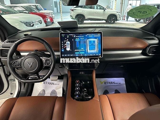 GF Thủ Đức - VF8 Plus 2023 Trắng / Nâu HỒ SƠ SẴN