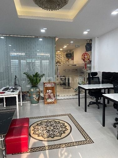 •	Văn phòng cho thuê mới 100%– phù hợp công ty nhỏ đến vừa
