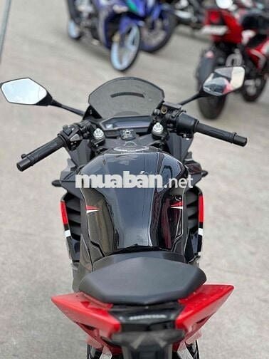 CBR ABS chạy cực ít 🥰