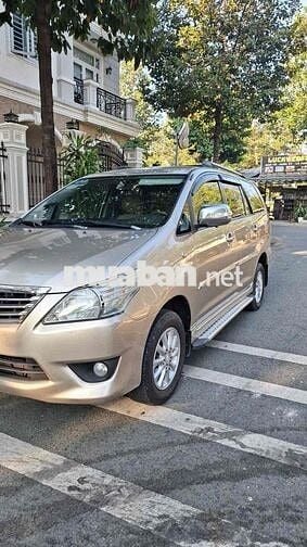 Toyota Innova 2013 2.0E MT 85.000km Chuẩn Zin
