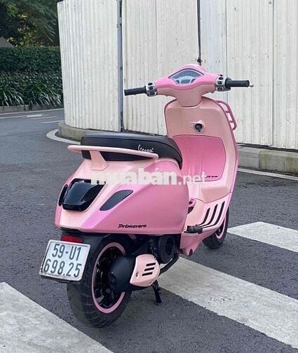Cần bán xe Vespa Primavera 125 2015 Hồng kute