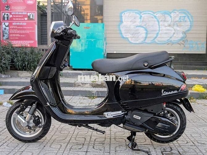Piaggio Vespa LX 125 iGet Đen 2019