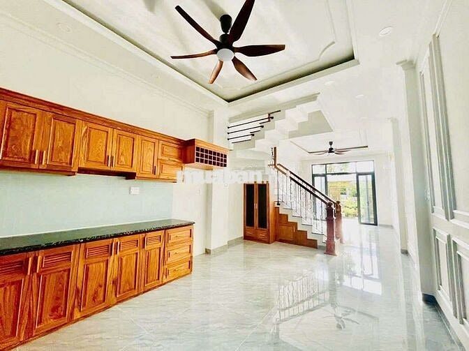 NHÀ MƠID Ở NGAU TRƯỜNG THỌ THỦ ĐỨC