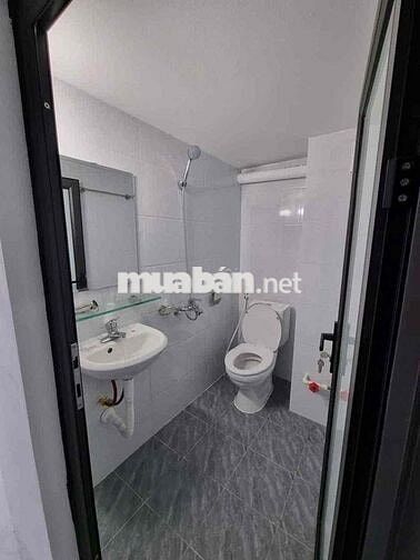 PHÒNG ĐẸP FULL NỘI THẤT NGAY CV LÀNG HOA