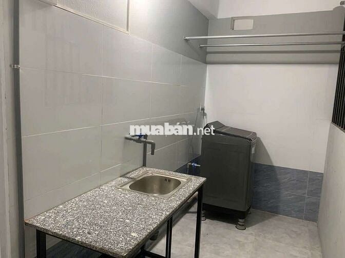 Phòng trọ sát bên trường đại học Kiến Trúc, Đông Á và Ngoại Ngữ