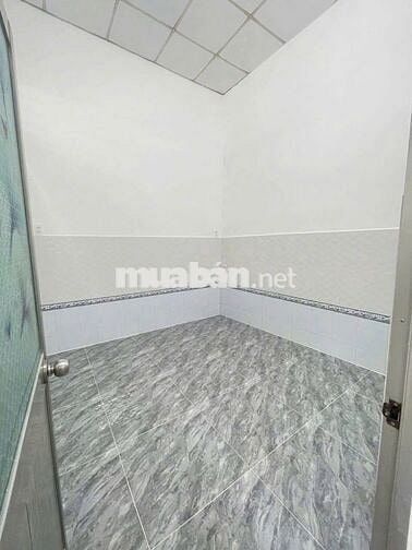 nhà 5 triệu 2 phòng ngủ sâu lưng bệnh viện Đa Khoa Trung Ương