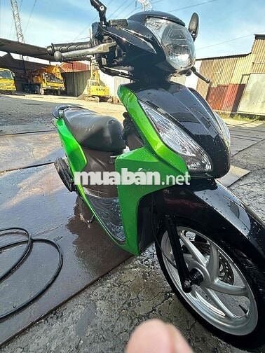 Honda Vision Xanh lá Đen