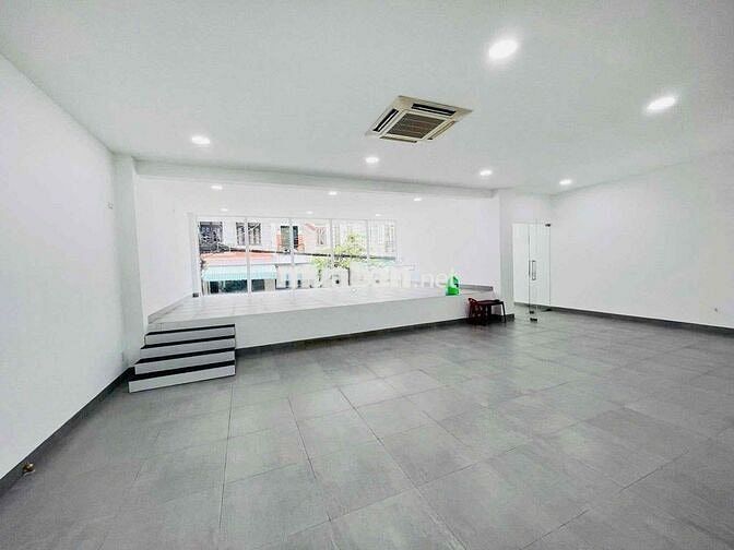 CHO THUÊ NHÀ 3 TẦNG DTSD :450m2 , NGANG :10M , NHÀ MỚI ĐẸP XÂY