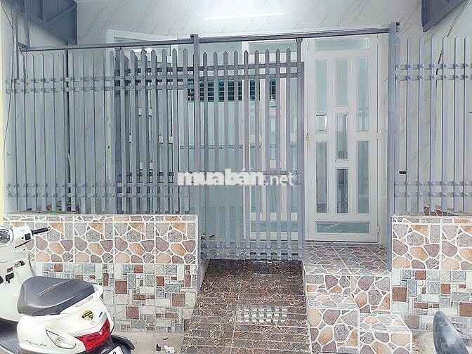 nhà 5 triệu 2 phòng ngủ sâu lưng bệnh viện Đa Khoa Trung Ương