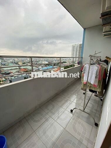 Cho thuê căn hộ 2PN gần Đầm Sen nhà đẹp sạch sẽ - giá mềm