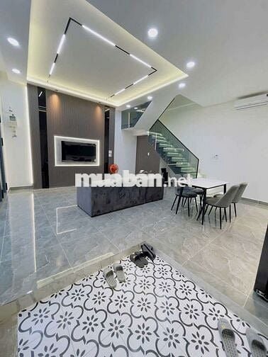 TRẦN XUÂN SOẠN _ 30M RA MT _ 4 TẦNG BTCT _ TẶNG TOÀN BỘ NỘI THẤT