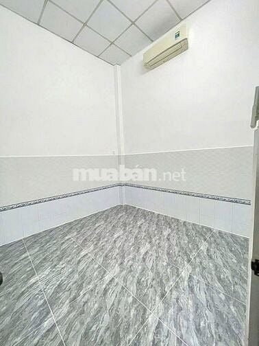 nhà 5 triệu 2 phòng ngủ sâu lưng bệnh viện Đa Khoa Trung Ương