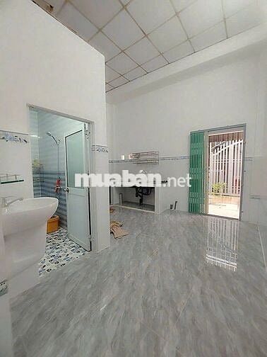 nhà 5 triệu 2 phòng ngủ sâu lưng bệnh viện Đa Khoa Trung Ương