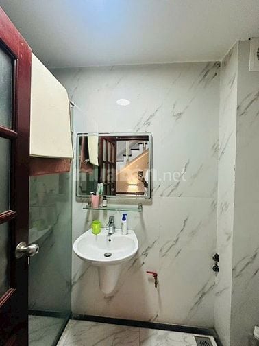 Bán nhà 5 tầng tại Vũ Hữu Thanh Xuân Hà Nội giá 18,9 tỷ