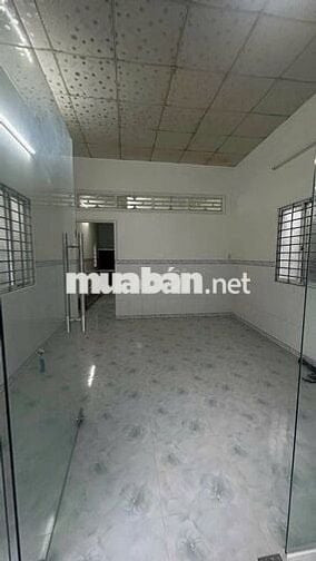 Bán gấp căn nhà cấp 4 ở Đ. Tân Xuân 2, Hóc Môn 81m2 SHR giá 1 tỉ 400tr