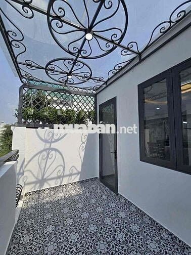 Bán nhà mới vào ở liền quận 6, sổ hồng hoàn công đầy đủ