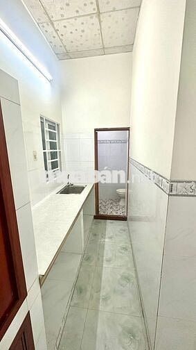 Bán gấp căn nhà cấp 4 ở Đ. Tân Xuân 2, Hóc Môn 81m2 SHR giá 1 tỉ 400tr