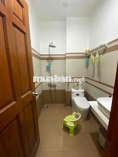 nhà 4 x 20, đúc 4 tấm , hẻm xe tải thông , lê văn thọ , p14