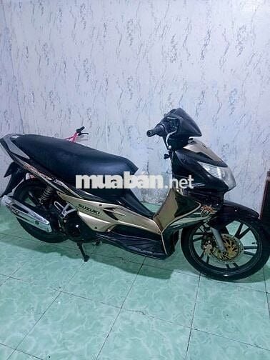 Suzuki Hayate màu Nâu Vàng đồng