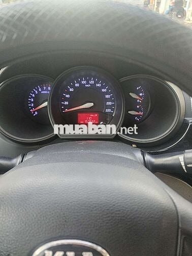 Kia Rio 2017 Số sàn màu Trắng