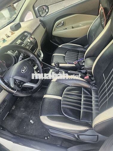 Kia Rio 2017 Số sàn màu Trắng