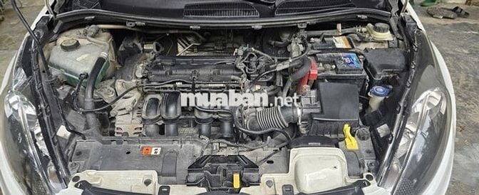 Ford Fiesta 2012 Trắng 102360 km