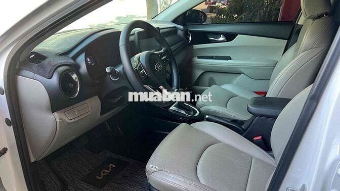 Kia Cerato 2021 1.6 AT DELUXE - 58000 km