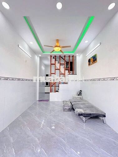 NHÀ NGUYỄN KHOÁI Q4- 2 TẦNG- 30m2- KO QH- CHỈ 4 TỶ