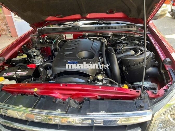 Ford Everest 2012 SX 76.000km Đỏ