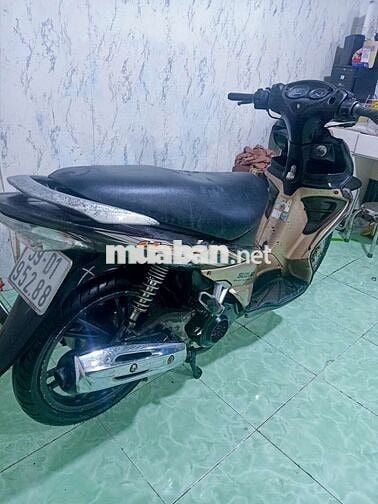 Suzuki Hayate màu Nâu Vàng đồng
