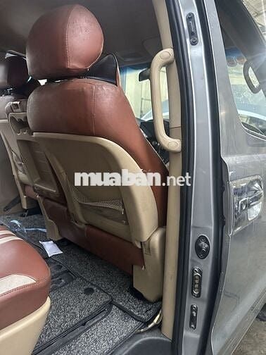 Hyundai Starex 2015 2.5D MT - 300000 km