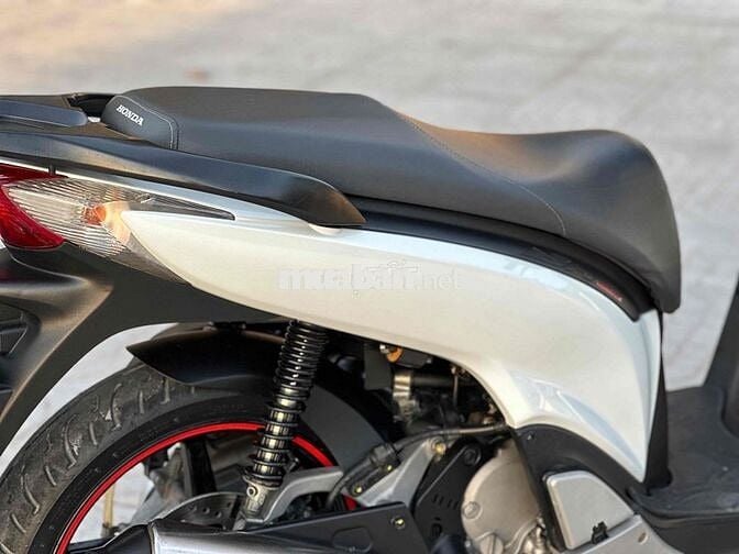 Sh 150 nhập Ý 2011 sm17