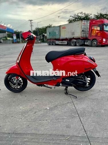 Cần bán Vespa Sprint Zin đẹp keng ( chính chủ )