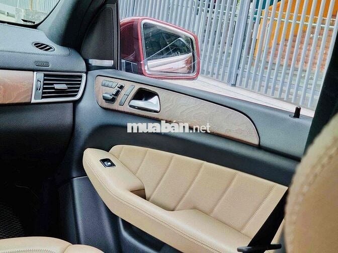 Mercedes-Benz GL350 CDI Đỏ Model 2016