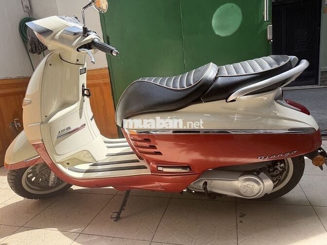 Peugeot Django 2021 125cc Trắng đỏ