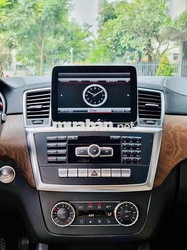 Mercedes-Benz GL350 CDI Đỏ Model 2016