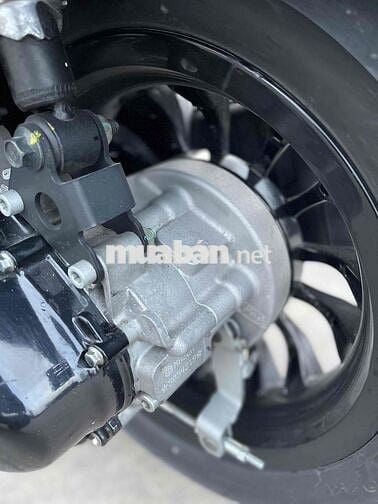 Cần bán Vespa Sprint Zin đẹp keng ( chính chủ )