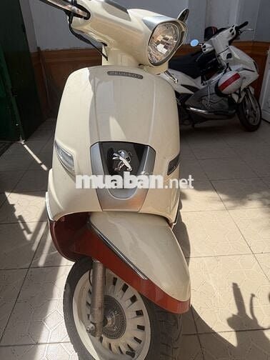 Peugeot Django 2021 125cc Trắng đỏ