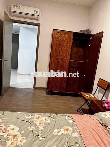 Cho thuê 69m2 - giá 10 triệu - full nội thất - có bancon lớn