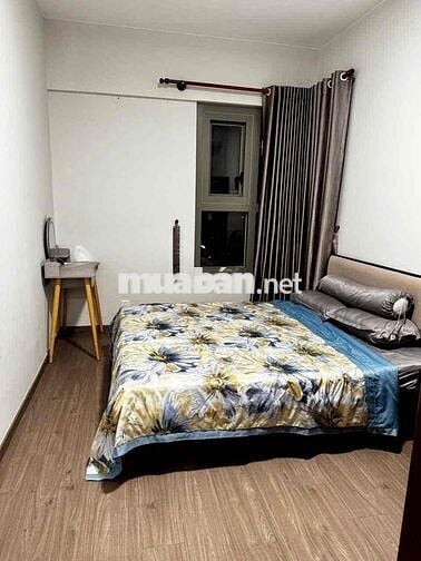 Cho thuê 69m2 - giá 10 triệu - full nội thất - có bancon lớn