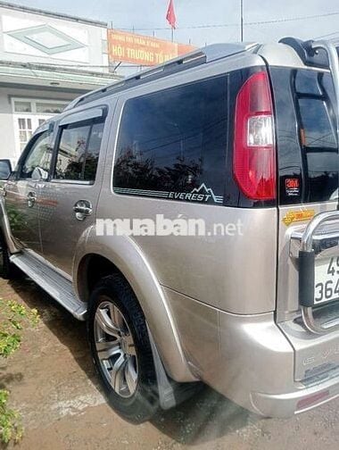 Ford everest đẹp 2011 tiết kiệm bền bỉ  1460000 km
